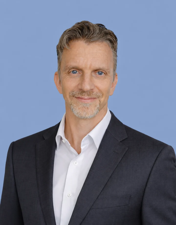 Jim Smith, founder of Aptaro AI